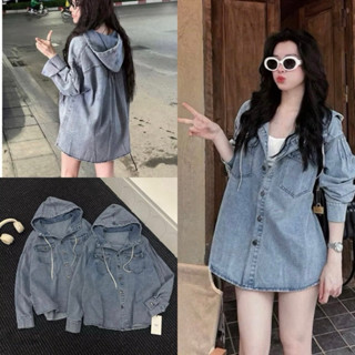 Áo sơ mi bò nữ có mũ phom rộng dài phối túi ngực phong cách trẻ trung