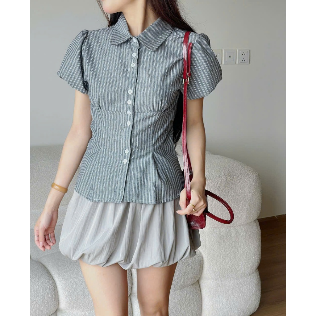 Áo kiểu babydoll kẻ chiết eo Miho House | BigBuy360 - bigbuy360.vn