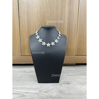 Cổ da trưng bày dây chuyền trang trí shop Zinhstore