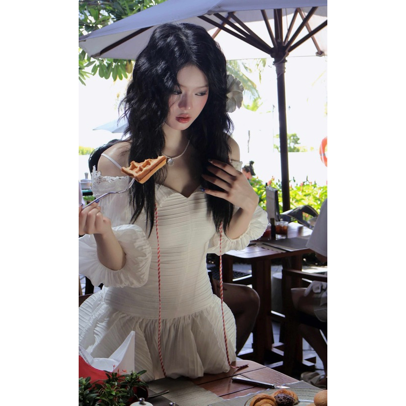 Đầm bí trắng trễ vai ôm eo Belinda dress thiết kế Aguja | BigBuy360 - bigbuy360.vn