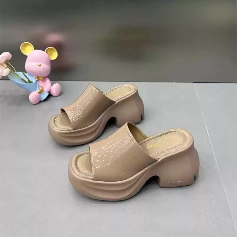 Dép nữ cao gót giấu đế nâng chiều cao 7cm, hàng Quảng Châu thời trang đẹp mắt