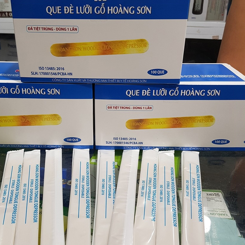 Que Đè Lưỡi Gỗ Tiệt Trùng Hộp 100 Que