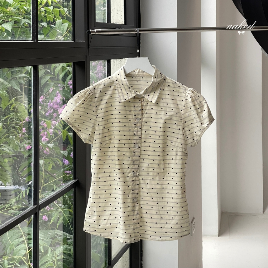 Áo sơ mi tay bồng nữ NAKEDbyV sơmi tay ngắn dáng babytee kẻ phối chấm bi LULU SHIRT | BigBuy360 - bigbuy360.vn