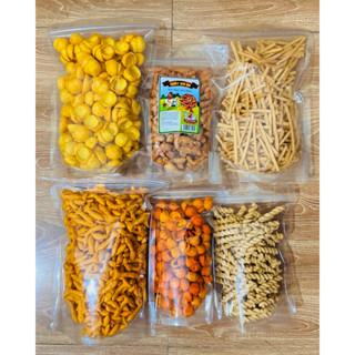 Combo 1,8kg 6 Món Snack Bim Bim Ăn Vặt Bao Gồm: Snack Ốc Sò, Quẩy Xoắn Rong Biển, Cá Phồng, Ngó Sen, Lá Sen, Quẩy Đùi Gà