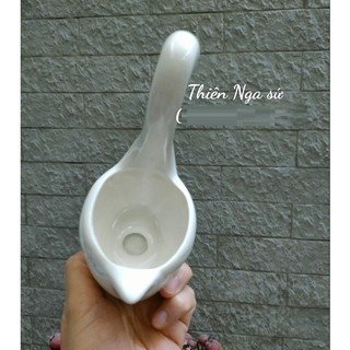 Thiên Nga sứ đựng hoa, trang trí