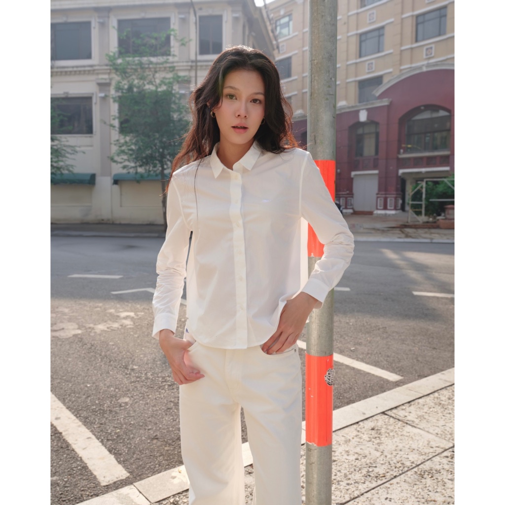TheBlueTshirt - Áo sơ mi kẻ sọc caro tay dài phom regular cho nữ - Ultimate Classic Shirt - Women | BigBuy360 - bigbuy360.vn