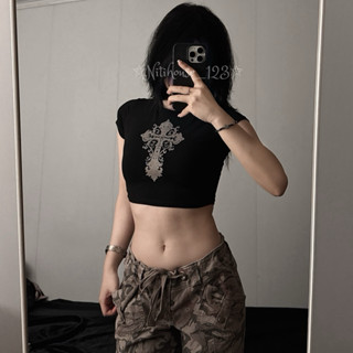 [MadebyNiti] Áo croptop y2k cộc tay form ngắn body in chữ thập