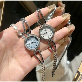 Đồng Hồ Mạ Bạc GEDI  Mặt Tròn Đính Đá Dây Kim Loại Dạng Lắc Thời Trang Cho Nữ 1150