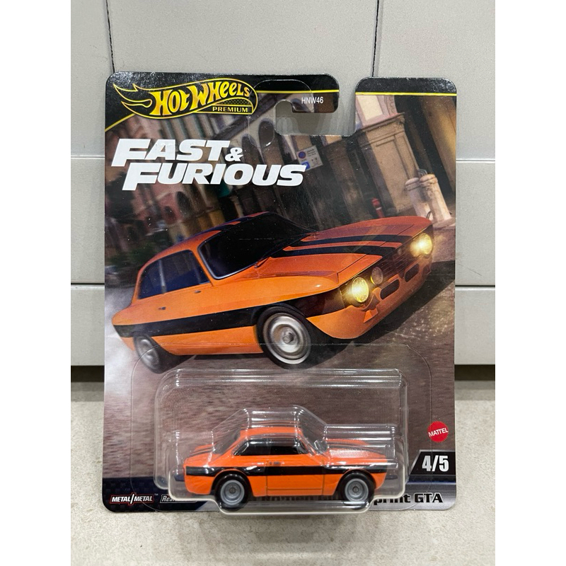 Xe mô hình đồ chơi bánh cao su Hotwheels 1:64 PREMIUM - FAST & FURIOUS - Alfa Romeo Giulia Sprint GT
