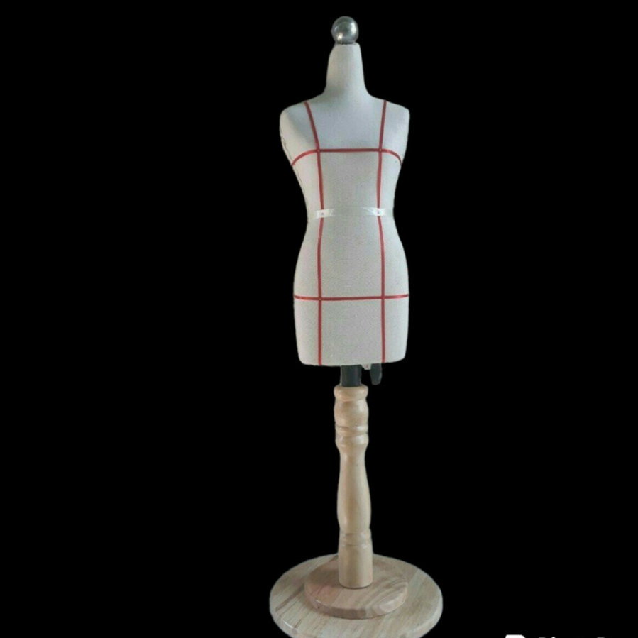 Manocanh thiết kế daimin mini nữ tặng kim và thước dây chuyên học may - manocanh 09