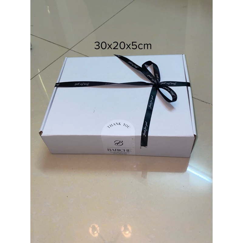 Hộp Carton túi giấy xinh làm quà tặng - Babiche