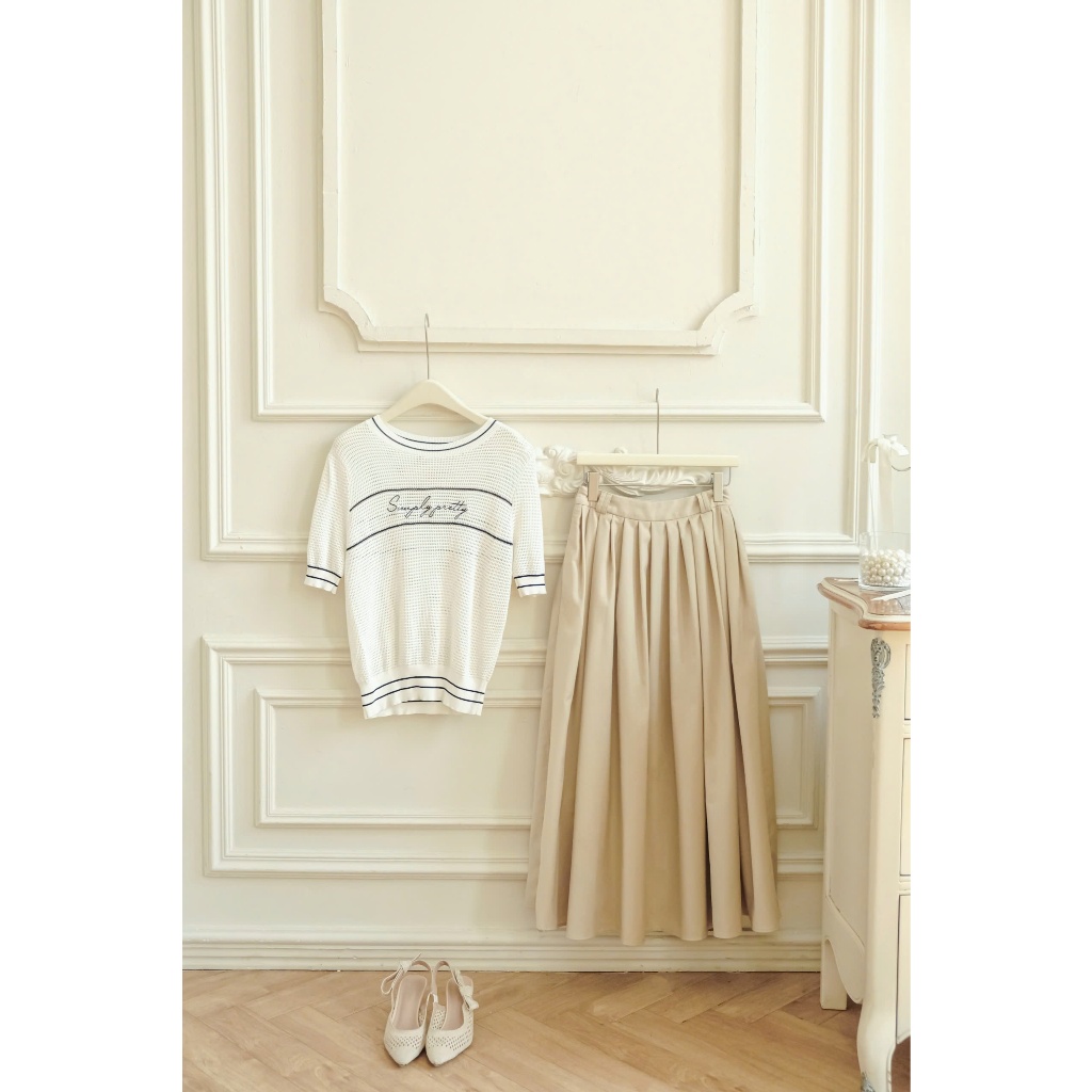 (Blue to Bloom) Chân váy dài dáng xòe kèm belt, form basic che khuyết điểm tốt tôn dáng thời trang nữ Calie CX065 | BigBuy360 - bigbuy360.vn