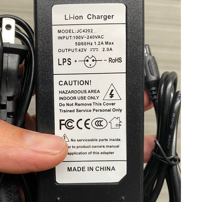 Bộ sạc xe cân bằng 42v