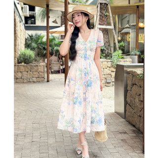 Váy đầm thiết kế U&M cổ V phối cúc bọc hoa thêu nhẹ nhàng đi biển, đi làm có Bigsize (V30)