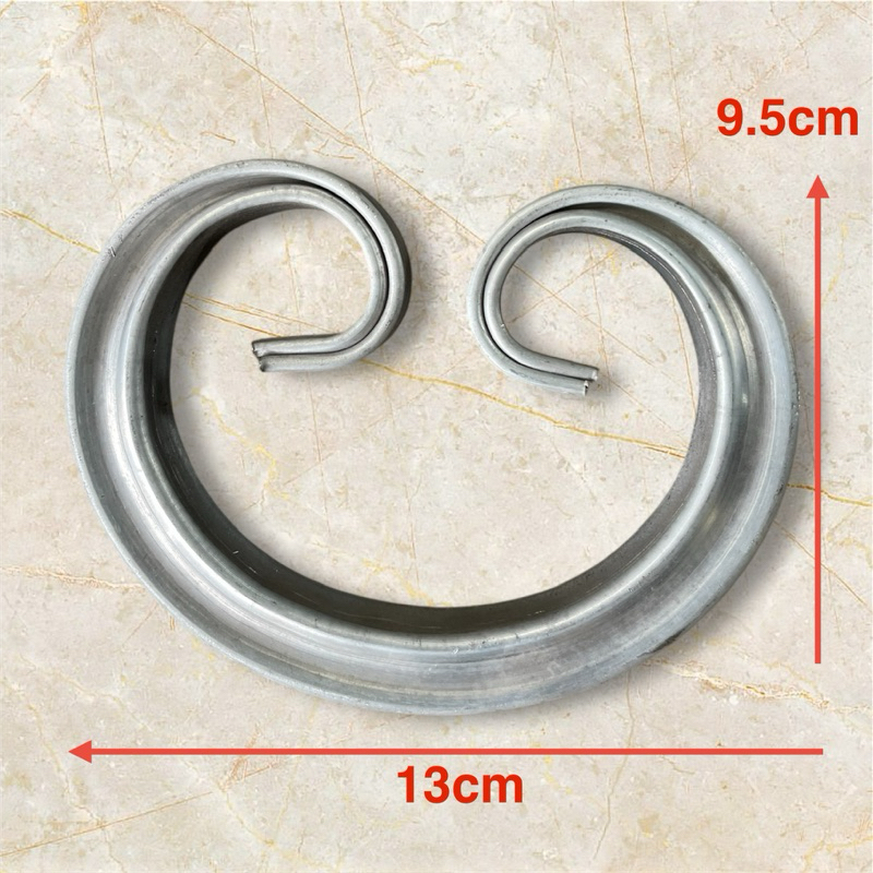 Hộp uốn sắt mỹ thuật uốn chữ C130 ( 1 cái)