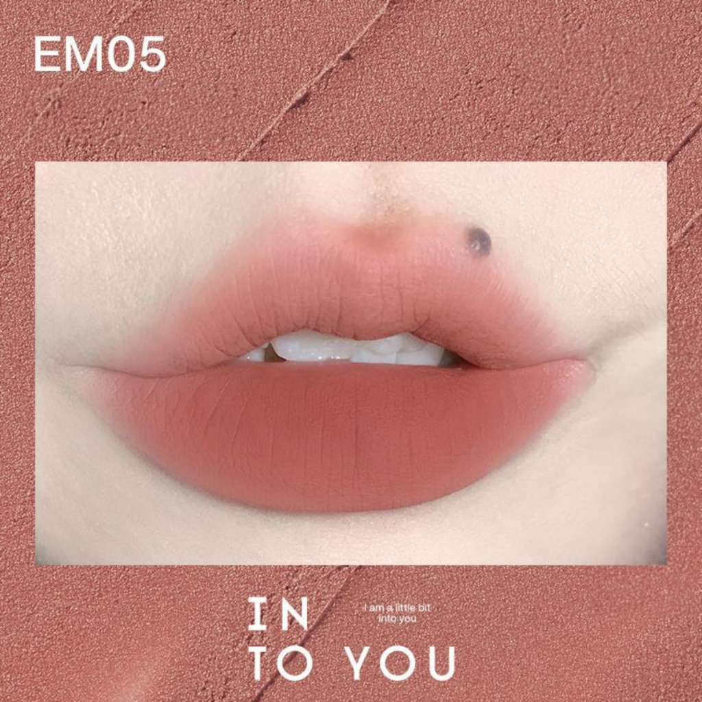 Son mini INTO YOU Lì Nhẹ Bền Màu Mềm Mịn Làm Đầy Rãnh Môi Khử Thâm Đẹp Cho Nữ Sáng Da 1g | BigBuy360 - bigbuy360.vn