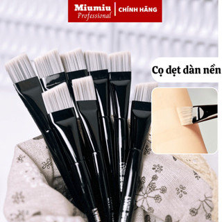Cọ tán kem nền và dàn kem lót LYNH A05 đầu dẹt mỏng dễ tán