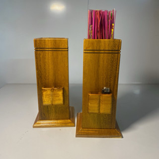 ống đựng nhang bằng gỗ có chỗ để hột quẹt