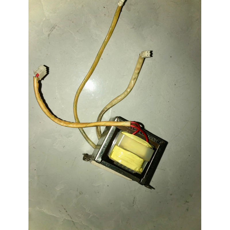 Biến áp Nhật 220V sang 12V 24V