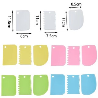 AKSHOPDANANG 2000.130 - Set 3 dụng cụ chia bột nhựa