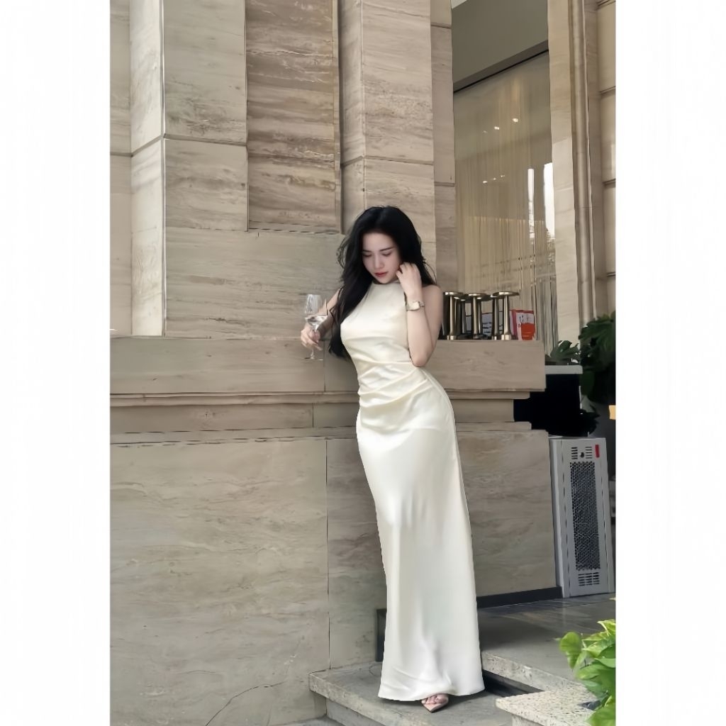 Đầm Lụa Cổ Yếm Xếp Ly Có Mút  Dáng Dài - Joyci Dress Silk Mẫu Mới 2025 | BigBuy360 - bigbuy360.vn