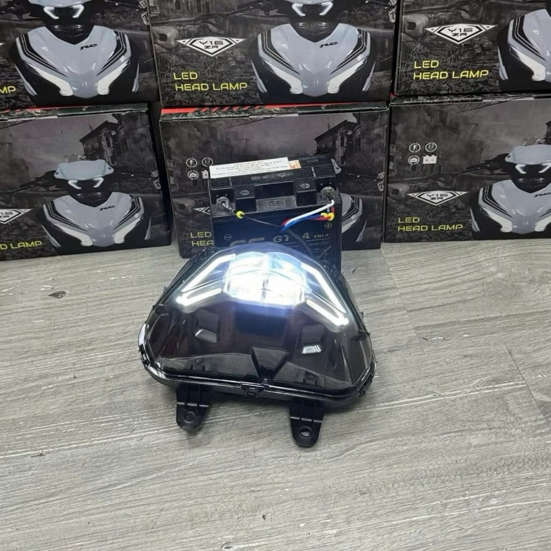 Choá đèn Lativo Excitet 155 phiêng bảng 2 bi cầu 40w