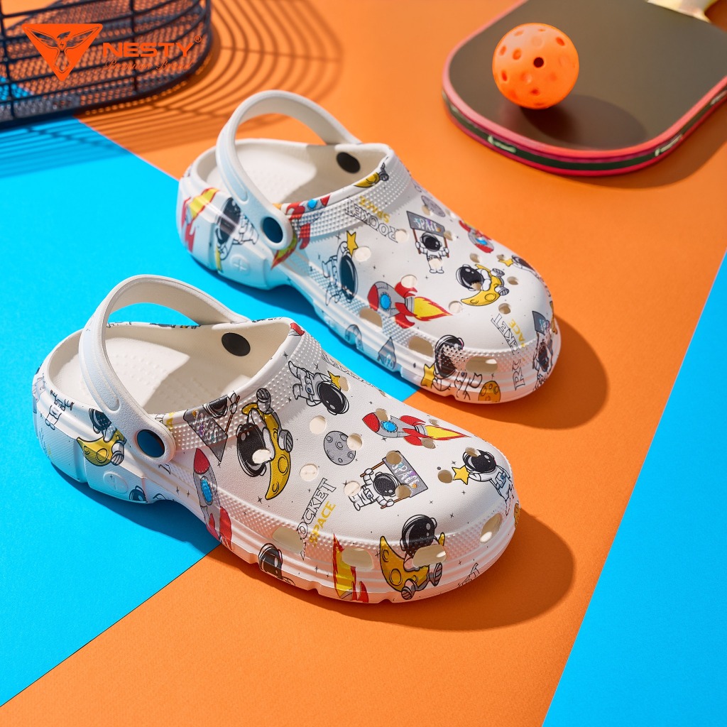 { Mã Dép NK01} Sục In họa tiết  Thương Hiệu Nesty Đủ Size cho Gia Đình Chất liệu Nhựa EVA Đế Cao 4Cm