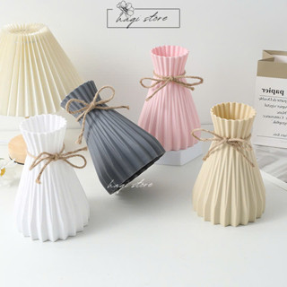 Bình hoa nhựa giả gốm dáng Origami kèm nơ, lọ hoa decor họa tiết vân sọc tối giản hiện đại