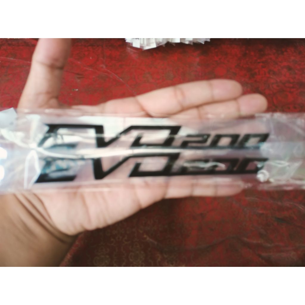 Bộ tem chữ nổi xe máy điện vinfast Evo 200 màu đen