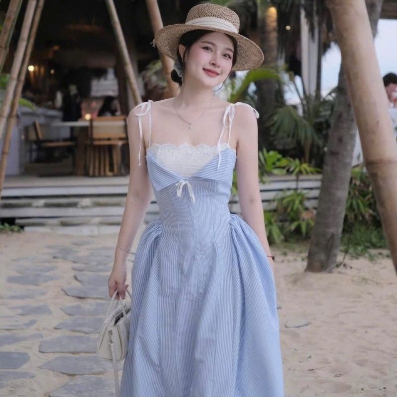 Đầm nữ 2 dây phối ren kẻ sọc xanh trắng tôn dáng, đồ bộ nữ tiểu thư nữ tính Aurora HCOM26188 | BigBuy360 - bigbuy360.vn