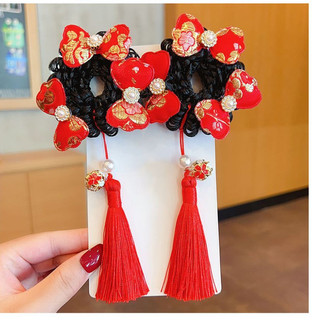 Búi natra màu đỏ dành cho em bé gái