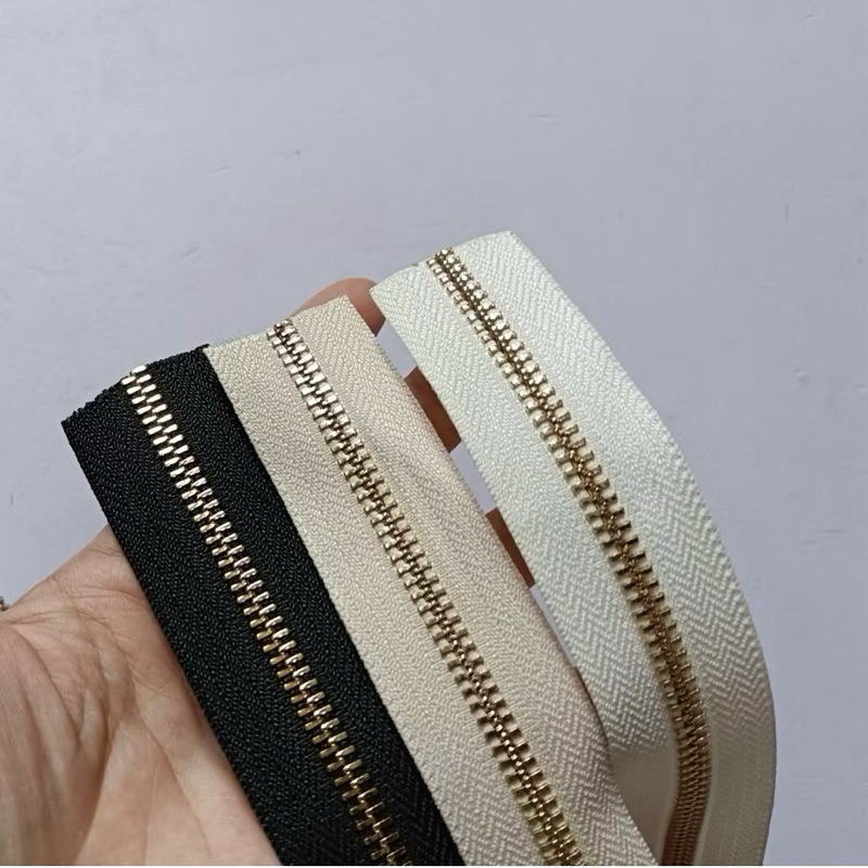 Dây kéo răng 5 2 chiều , giá bán 50cm chưa gồm đầu kéo