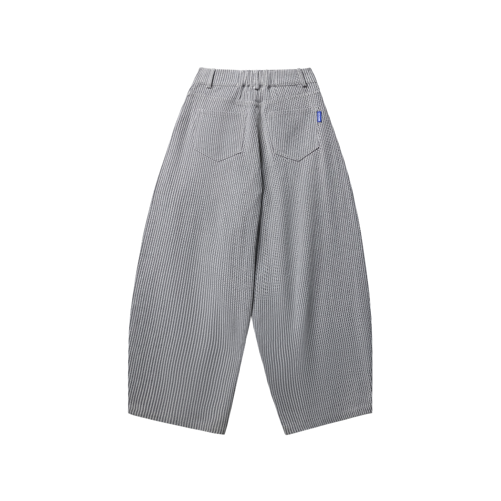 Quần Kẻ Sọc Ống Cong NOCTURNAL Stripe Curved Pants Kaki Jeans Unisex Nam Nữ Local Brand | BigBuy360 - bigbuy360.vn