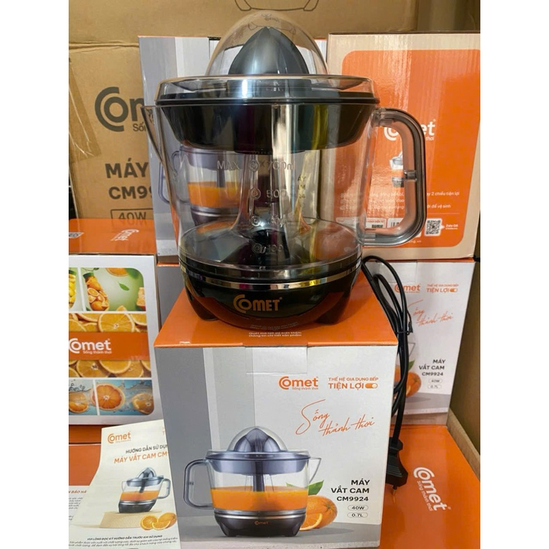 Máy vắt cam 0,7L COMET - CM9924