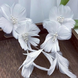 Cài tóc cô dâu xinh