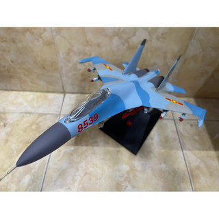 Mô hình Máy báy SU-30MK2  Việt Nam nhựa ABS 1:72
