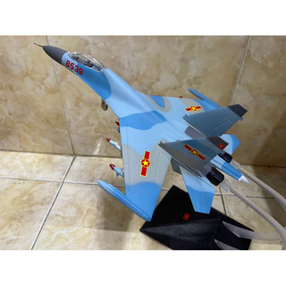 Mô hình Máy báy SU-30MK2  Việt Nam nhựa ABS 1:72