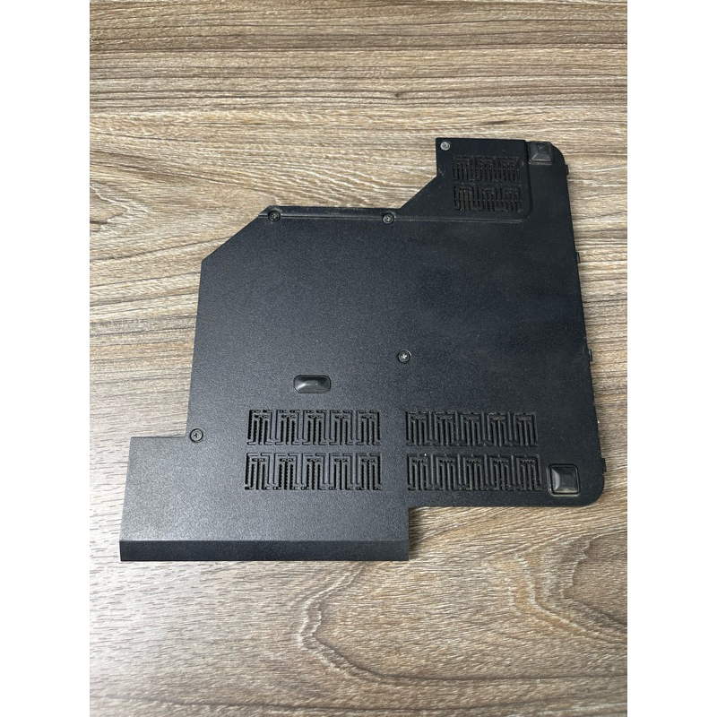 Vỏ mặt E Laptop Lenovo G575