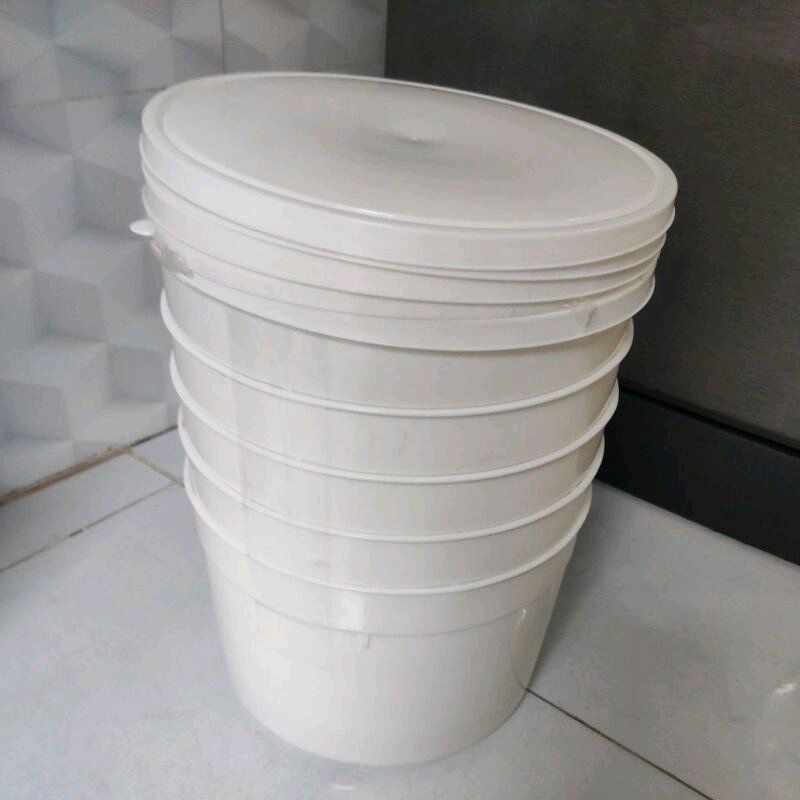 Thùng kem tròn dùng để nuôi cá ( có nắp và không nắp )