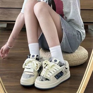 (Sẵn 35,37,39) Giày Thể Thao Sneaker Nữ Hoạ Tiết Thời Trang Đi Học Đi Chơi Thoải Mái