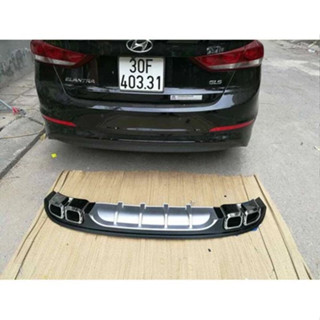 Líp chia pô kép Hyundai Elantra 2016-2019 có 2 mẫu lip pô khách tùy chọn