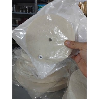 Bánh nỉ trắng lông cừu đánh bóng