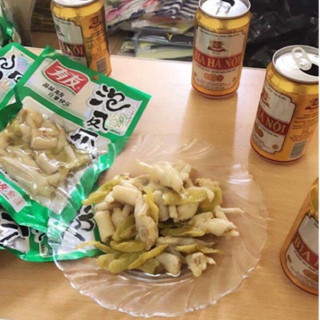 1 GÓI 210g CHÂN GÀ YUYU XANH MUỐI CAY