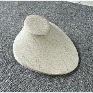 Cổ dây chuyền nằm nhung vân và PU