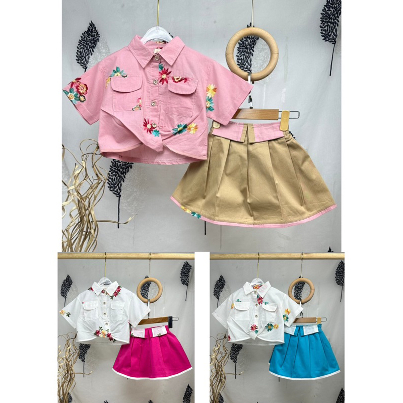 12-40kg Sét váy thiết kế: áo sơ mi thêu hoa + chân váy xếp ly viền thêu - sét váy Tết dễ thương cho 