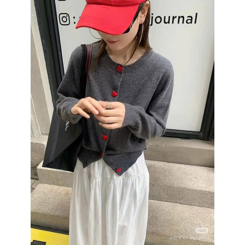 (HÀNG QC LOẠI 1 , TOP 1) Áo cardigan len Cúc Tim 5 màu basic hàng QCCC phong cách Hàn | BigBuy360 - bigbuy360.vn