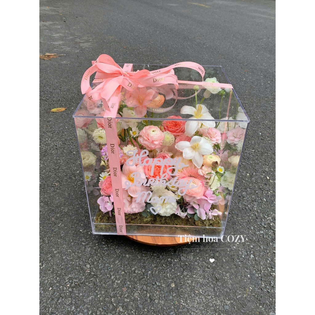 Hộp mica cắm hoa siêu trong suốt