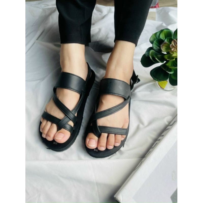 giày quai hậu học sinh. nam và nữ