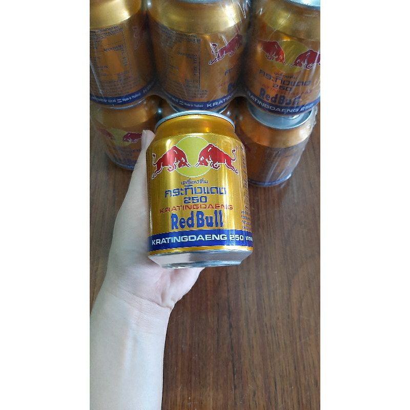 LỐC 6 LON BÒ HÚC THÁI REDBULL / CHUẨN BÒ HÚC THÁI