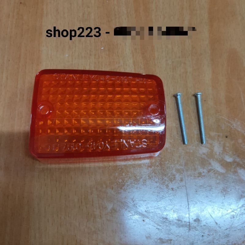 Nắp xi nhan xe cub 82